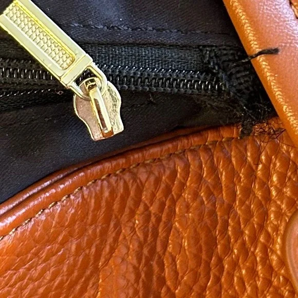 Kattee Cognac Brown Pebbled Leather Hobo Shoulder Bag Fringe Tassel Gold Accent - Picture 12 of 15